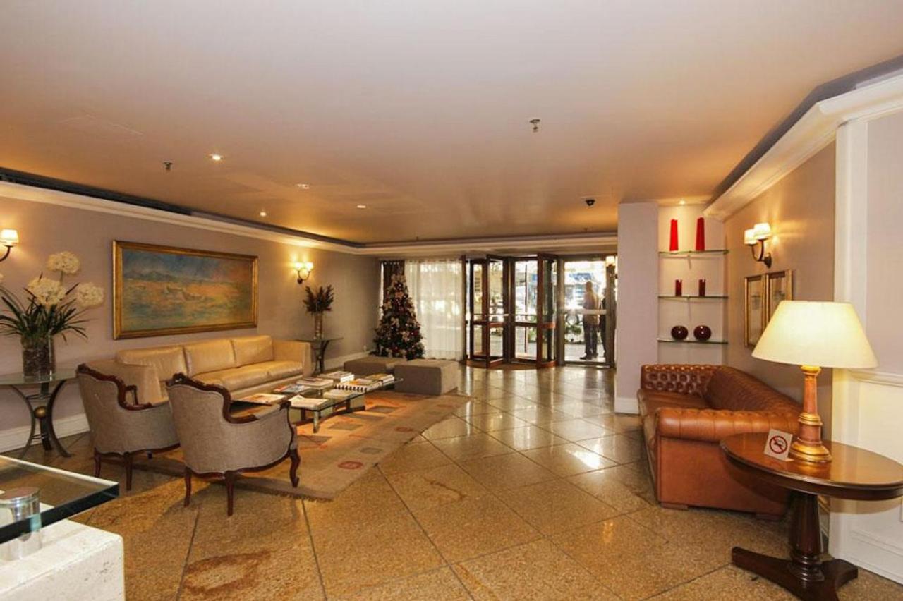 Mc Flats The Claridge *